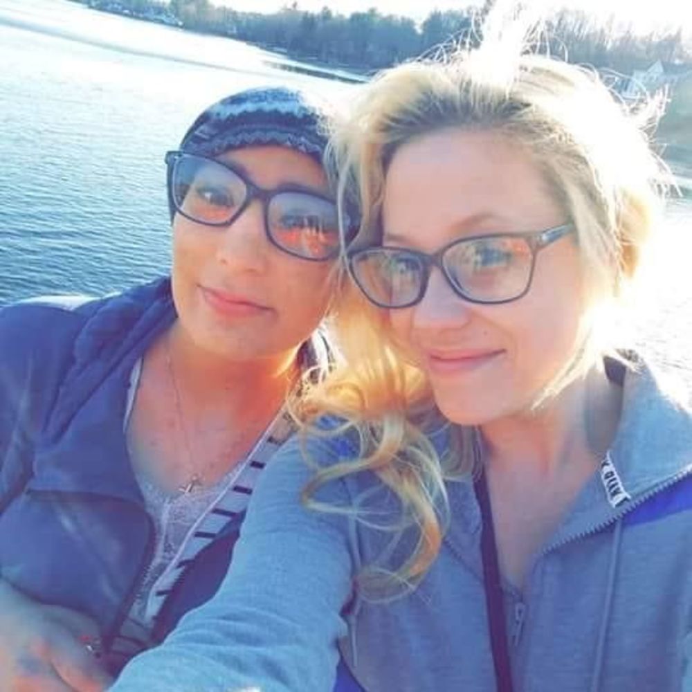 Meet your Posher, Brenna